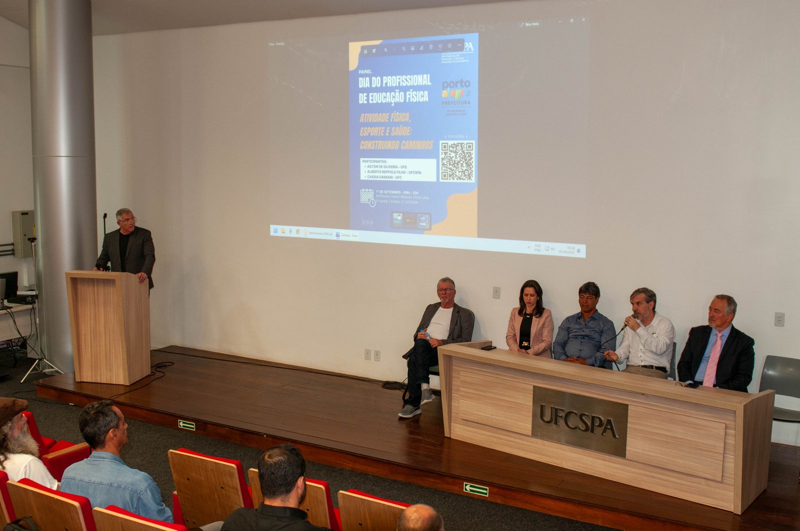 Painel do Dia do Profissional de Educação Física na UFCSPA